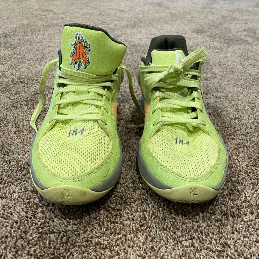 Nike Lemon Twist and Total Orange Sneakers. JA 2